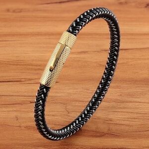 Braided Leather Bracelet​
